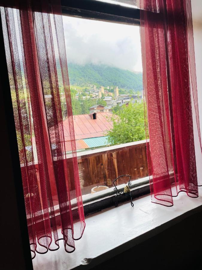 Travel Inn House Mestia • Მოგზაურის Სახლი エクステリア 写真