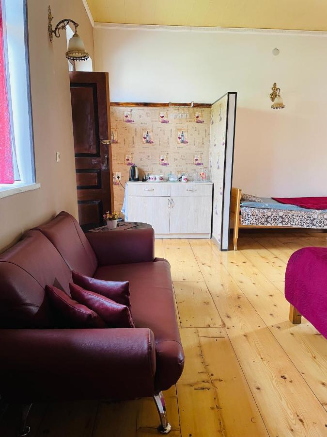 Travel Inn House Mestia • Მოგზაურის Სახლი エクステリア 写真