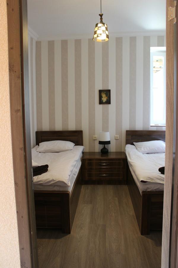 Travel Inn House Mestia • Მოგზაურის Სახლი エクステリア 写真