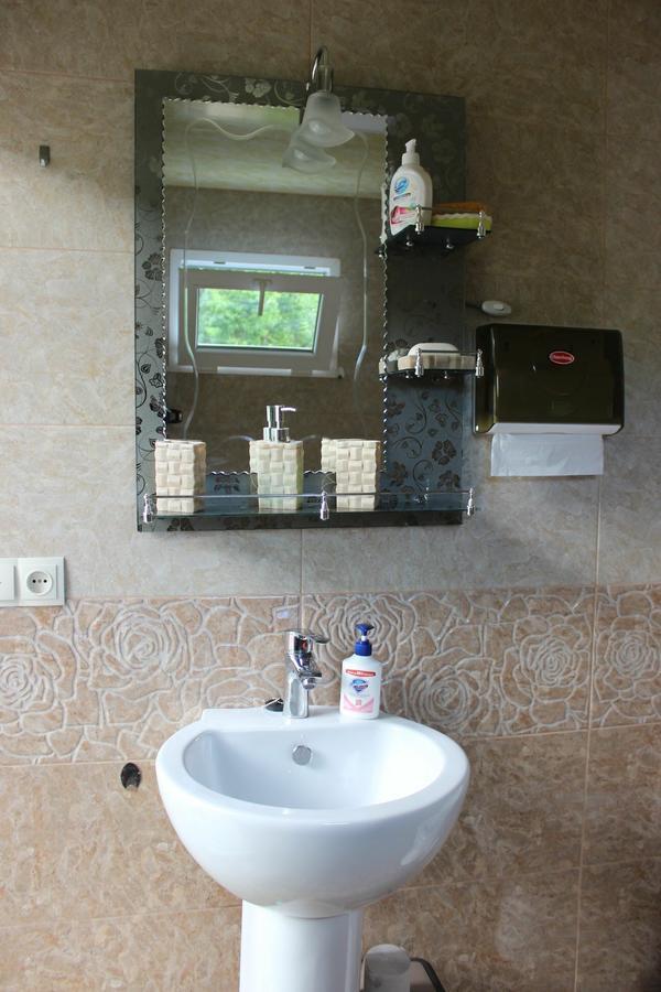 Travel Inn House Mestia • Მოგზაურის Სახლი エクステリア 写真
